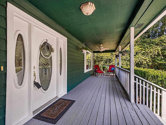 4th image of 2443 Brookwood Pl