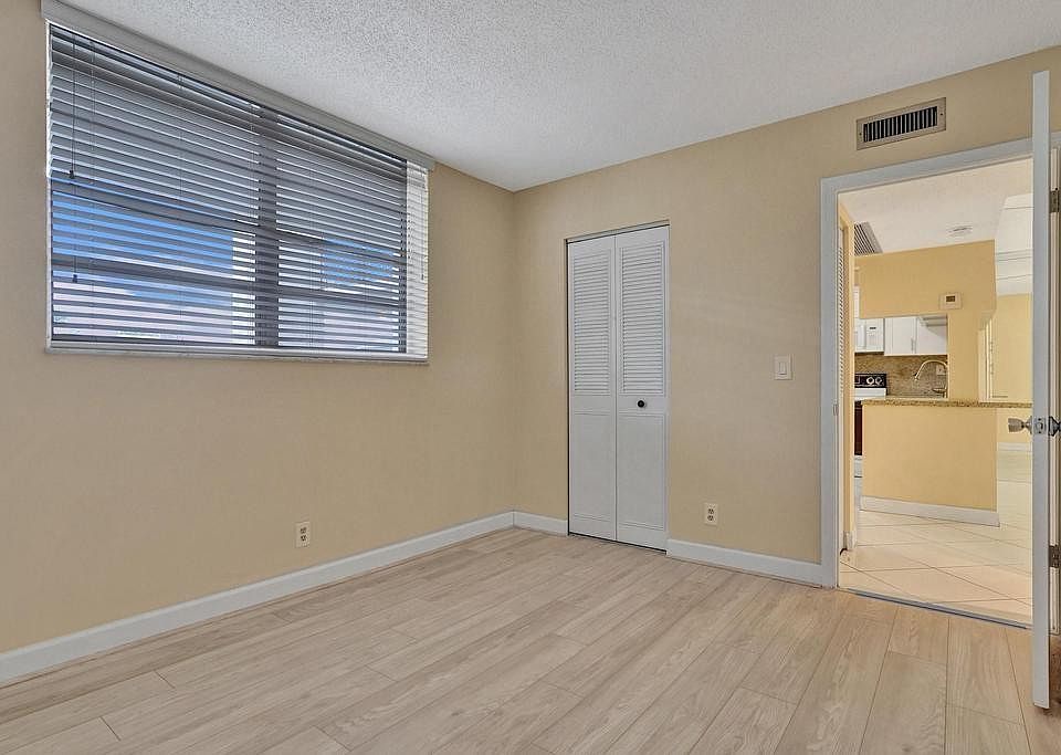 1st image of 9420 Poinciana #309