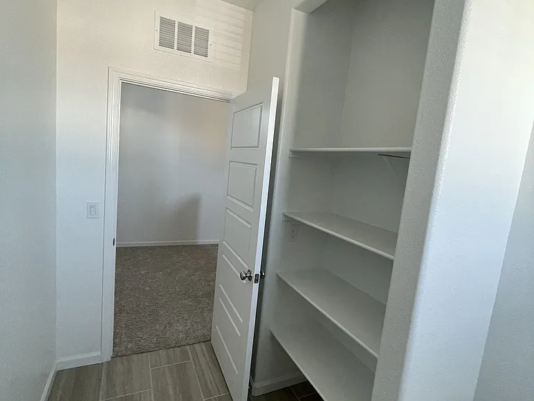 8675 Oldfield Way — Photo 16