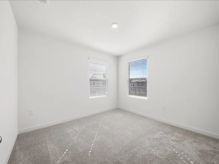 2416 Interstellar Ln — Photo 16