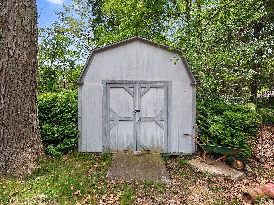 2374 Lakena Rd, photo 15