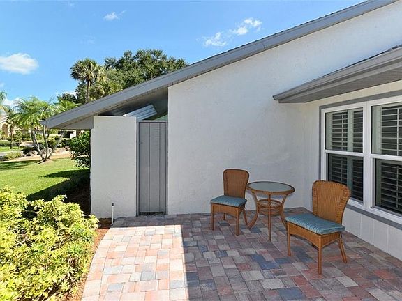 2nd image of 3954 Prairie Dunes Dr