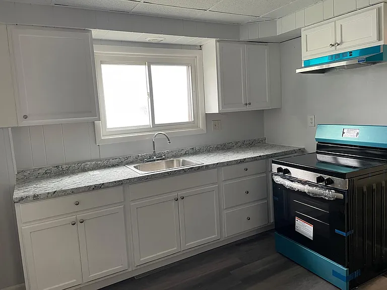 223 Floral Ave #1 — Photo 8