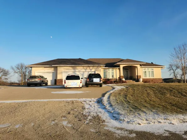 612 2nd Ave SE, Geneva, MN 56035