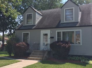 5425 W 89th St, Oak Lawn, IL 60453