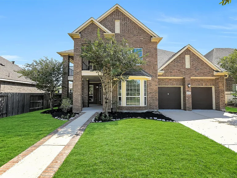 16706 Chestnut Square Dr — Photo 40