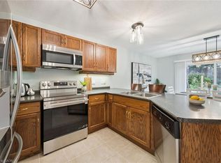 33 Washburn Dr, Guelph, ON N1E0B6