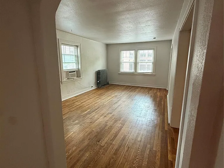 1690 Milwaukee St #201 — Photo 18