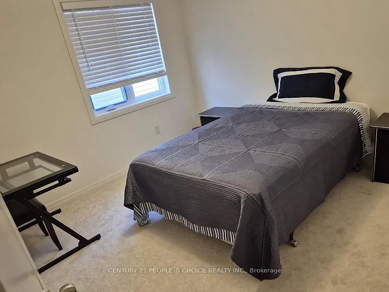 124 Sailors Lndg #ROOM — Photo 3