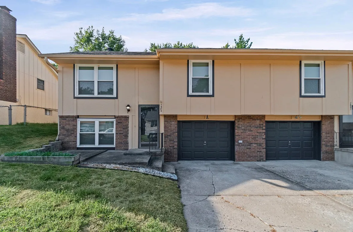 3 bed, 1500 sqft, $1,850 — Photo 2