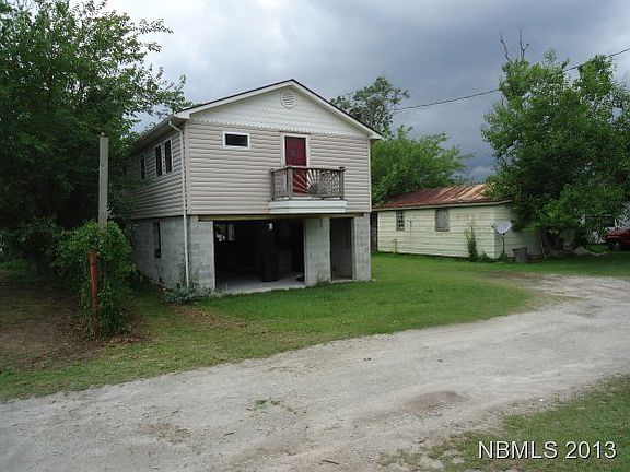 2nd image of 105 Beach Street