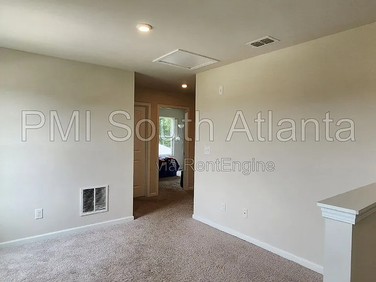 116 Dogwood Ln — Photo 17