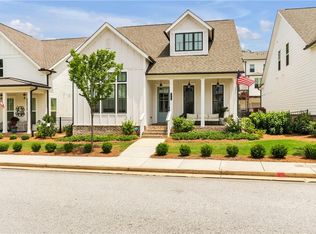 1012 Harvest Park Ln, Suwanee, GA 30024