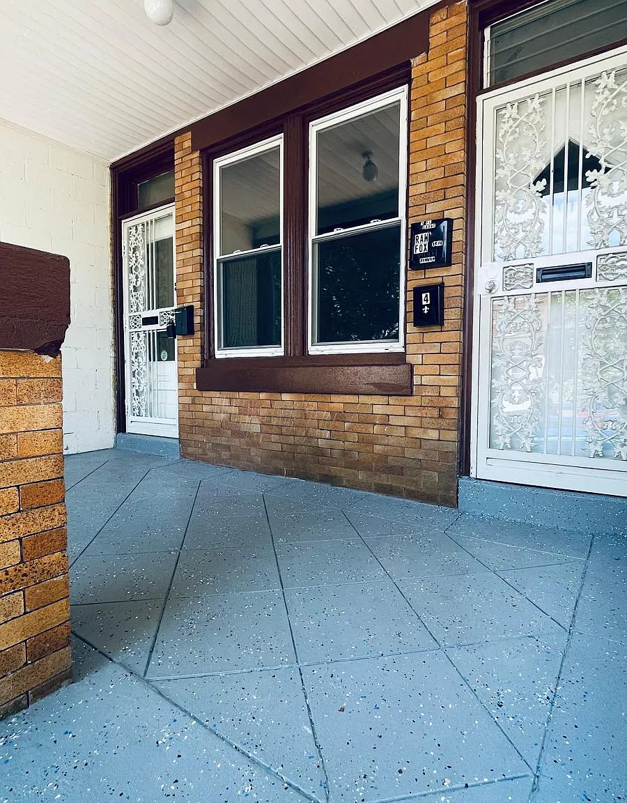 2 bed, 750 sqft, $1,200 — Photo 3