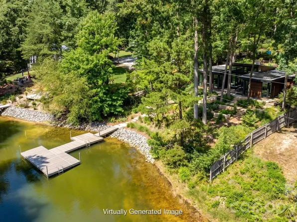 8237 Lymnos Ln, Sherrills Ford, NC 28673