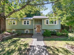 26 Atherton Rd, Foxboro, MA 02035