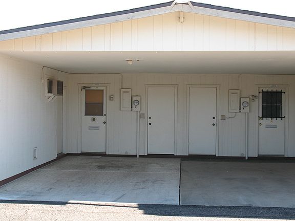 4th image of 10606 W Coggins Dr