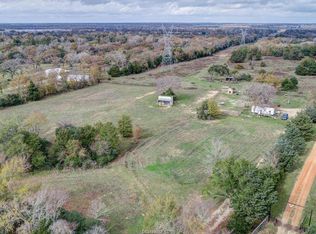 8585 Edge School House Rd, Hearne, TX 77859