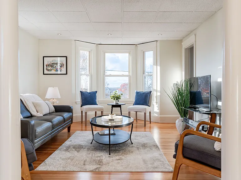 50 Montreal St #3 — Photo 11