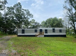 287 Memory Ln, Martin, GA 30557