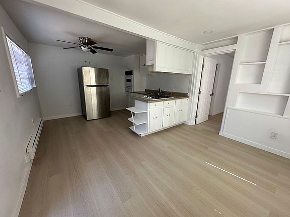3rd image of 1175 E 8th St APT 6