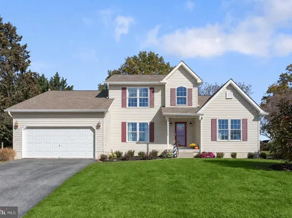 1019 Gullo Rd, New Windsor, MD 21776