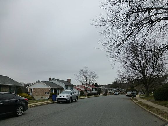 5th image of 9 Craig Dr