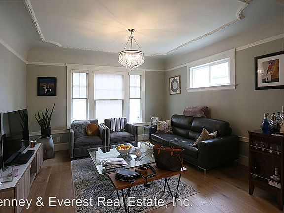 4th image of 301 24th Ave #305