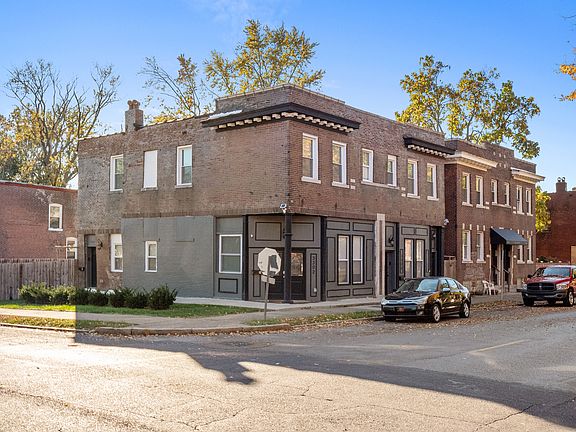 4th image of 3302 California Ave #A