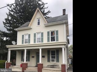 203 S Robeson St, Robesonia, PA 19551