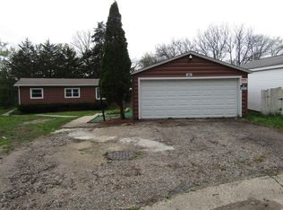 90 Falling Creek Cir UNIT 90, Janesville, WI 53548