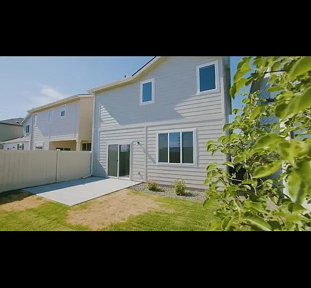 5353 S Redeken Pl — Photo 2