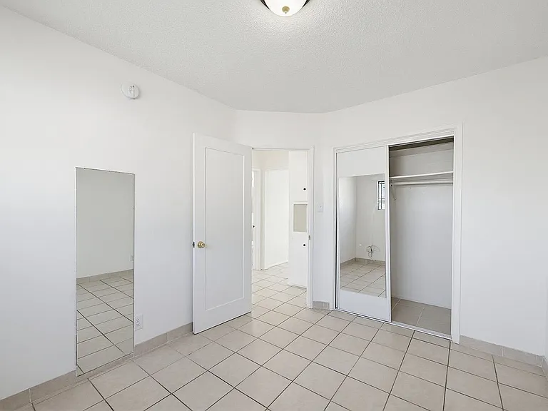1224 S Normandie Ave #2 — Photo 8