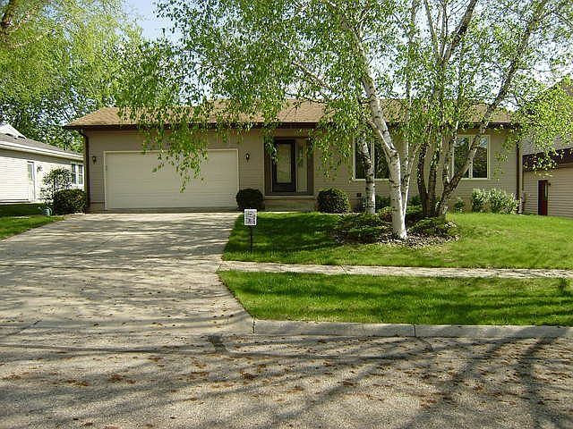 1st image of 2220 Yorkshire Dr