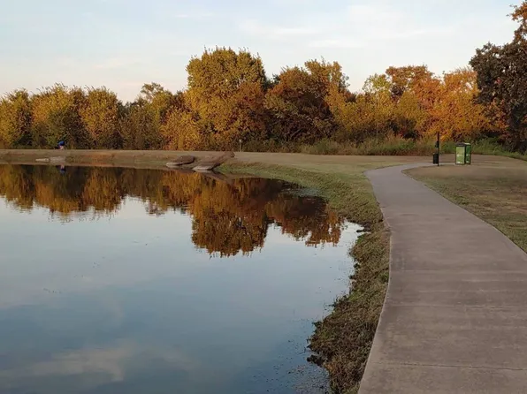 1728 Flamingo Dr, Little Elm, TX 75068