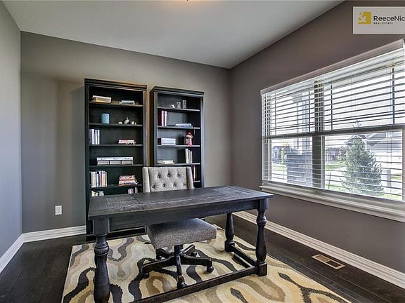 Bonus Office or Den with Upgraded French Doors!