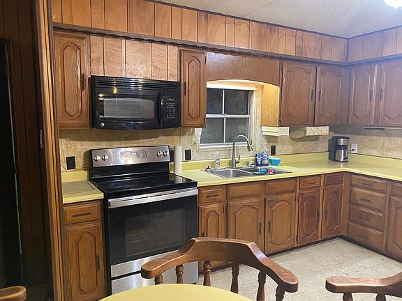 2nd image of 4541 County Road 2211