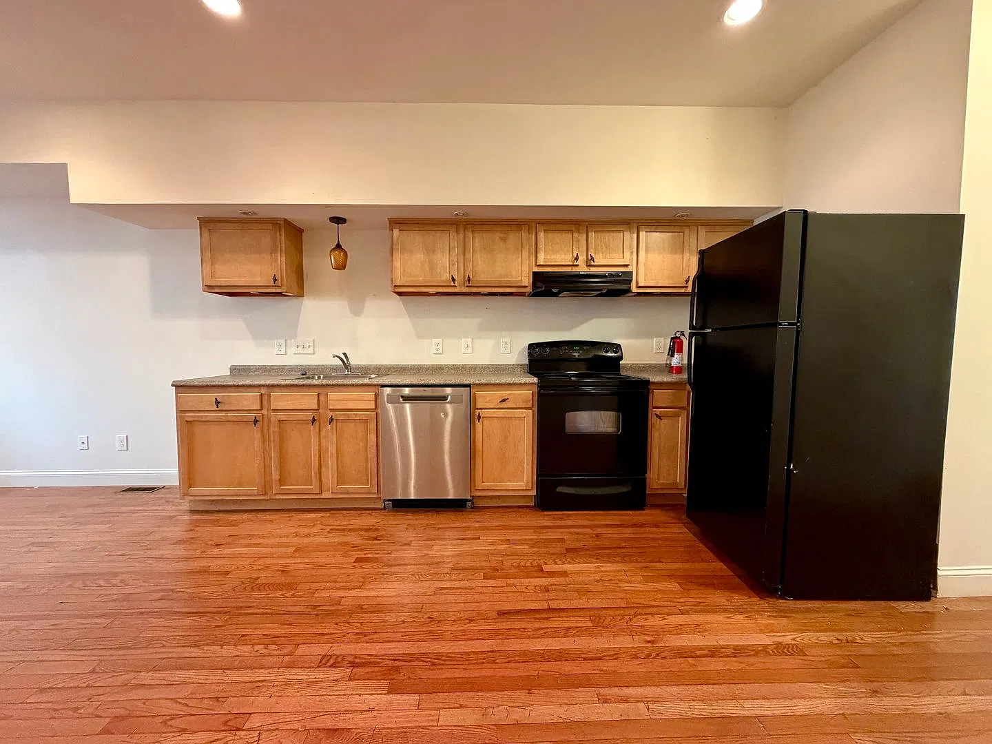 18th St N 2025 — Photo 3