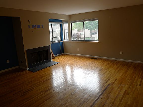 Additional Living Room