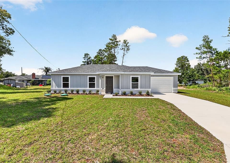 1st image of 251 OAK CIRCLE
