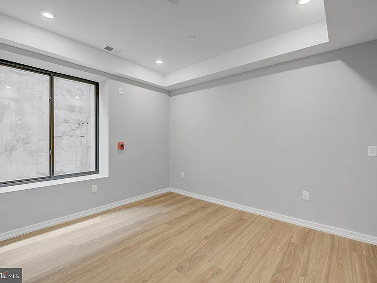 1205 S 15th St #1B — Photo 5
