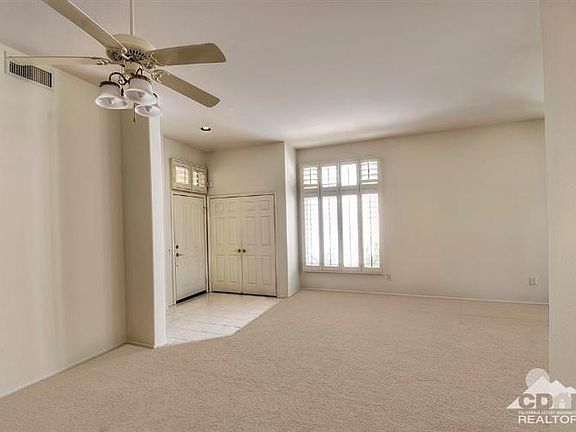 5th image of 78957 Chardonnay Way