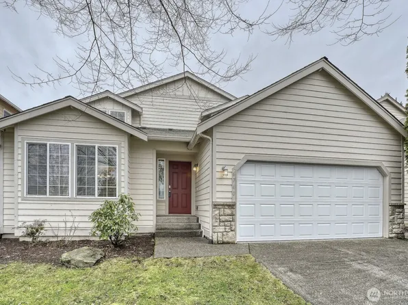 6740 NE 1st Place, Renton, WA 98059