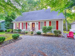 24 Royal Oaks Dr, Berlin, MD 21811