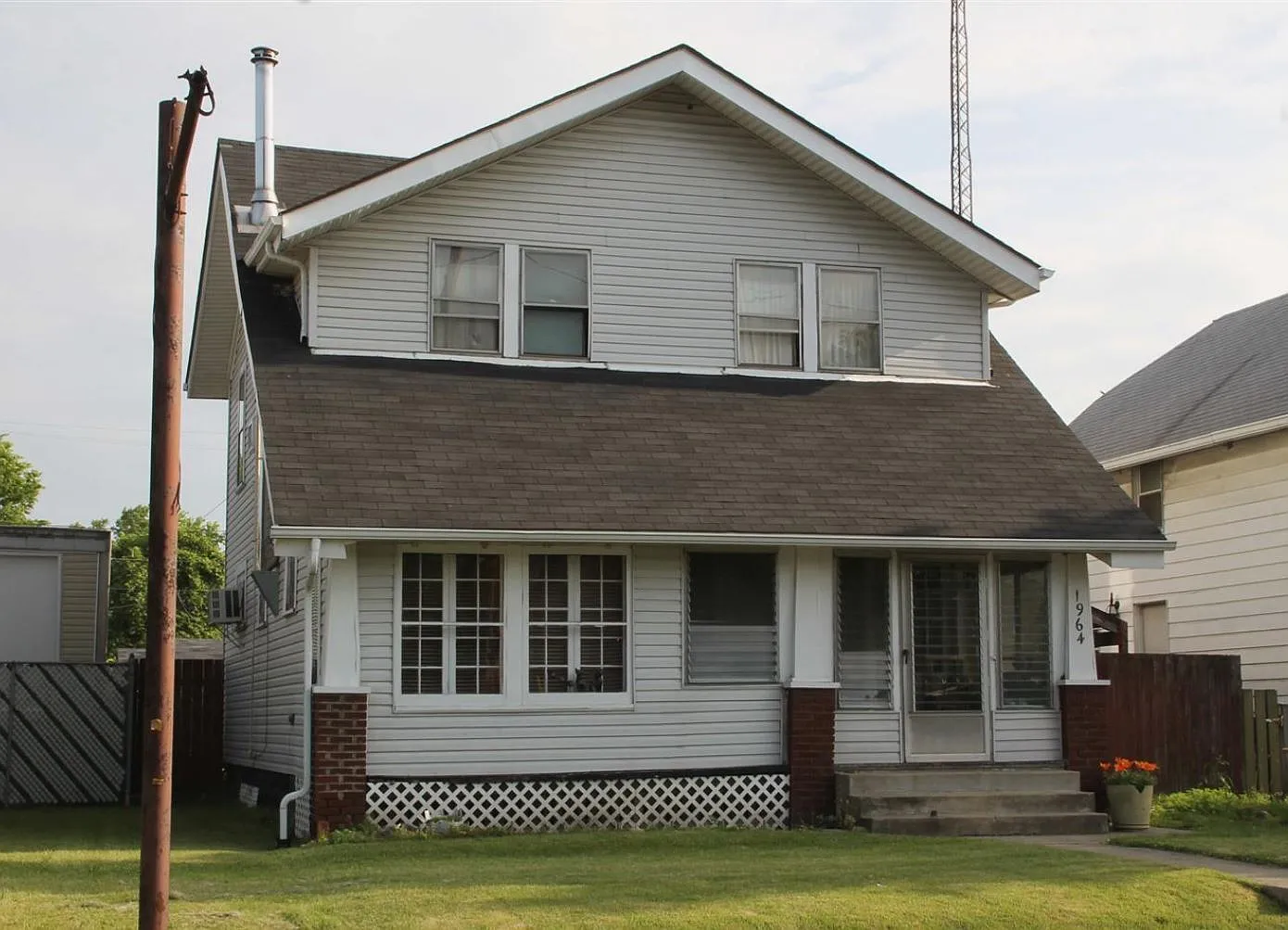 1964 Sullivant Avenue - 1 — Photo 1