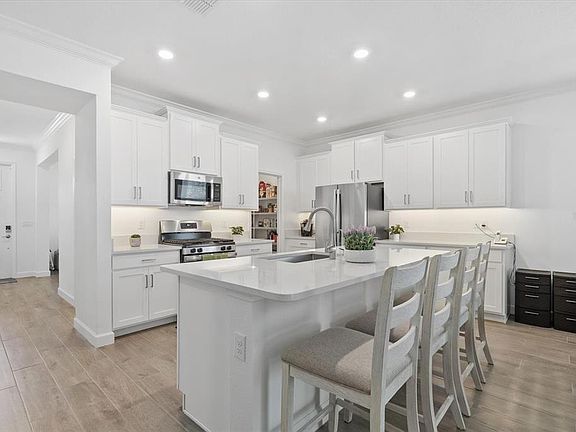 4th image of 5524 Little Path Dr