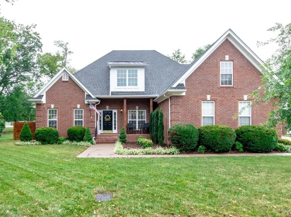 3122 Jenkins Dr, Murfreesboro, TN 37128