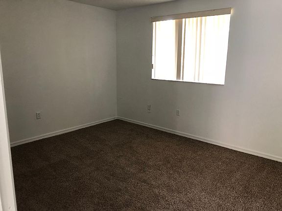 5th image of 17612 NW 25th Ave APT 102