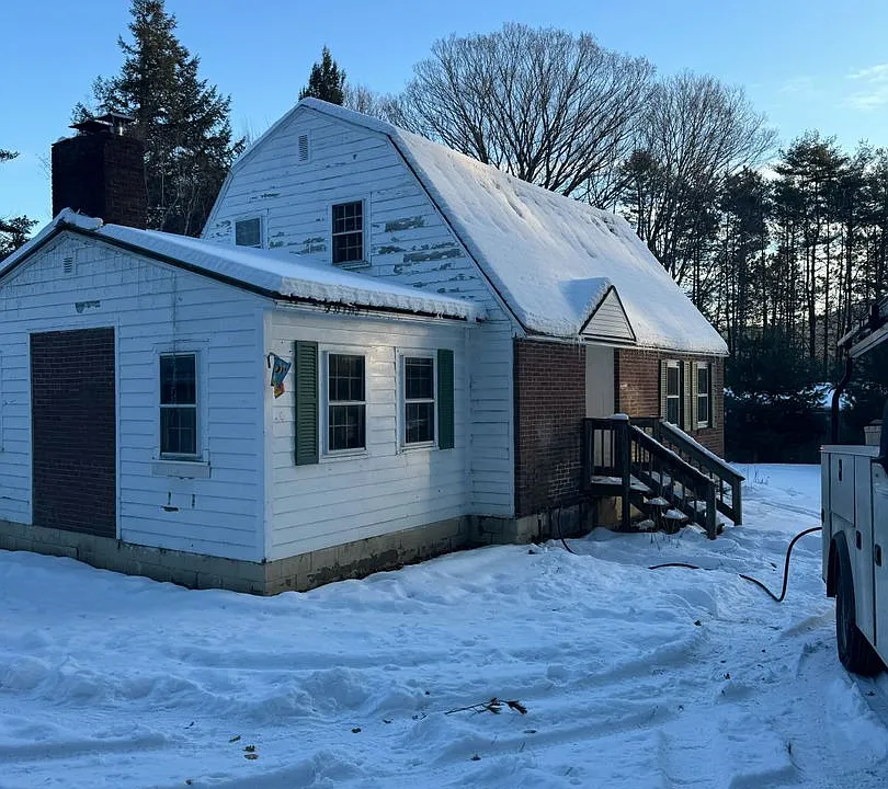20 Hillside Rd