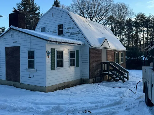 20 Hillside Rd, Springfield, VT 05156